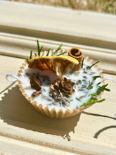 Load image into Gallery viewer, Natural Fire Starters Beautiful Gift or Favor: Orange &amp; Clove / Plain