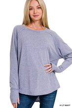 Load image into Gallery viewer, Zenana Cotton Raglan Sleeve Thumbhole Top: MARLIN-174833 / L