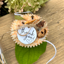 Load image into Gallery viewer, Natural Fire Starters Beautiful Gift or Favor: Orange &amp; Clove / Plain