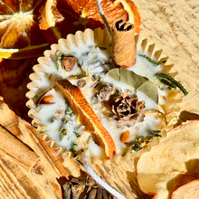 Load image into Gallery viewer, Natural Fire Starters Beautiful Gift or Favor: Orange &amp; Clove / Plain